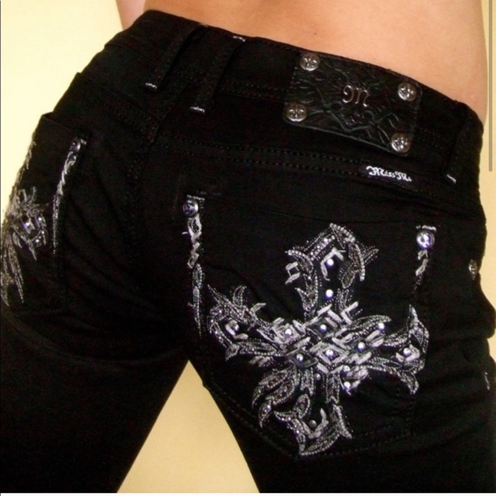 NWOT Miss Me Skinny Jeans Rhinestone Cross Black